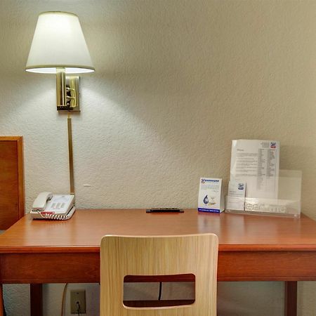 Good Nite Inn Sylmar ลอสแอนเจลิส ภายนอก รูปภาพ